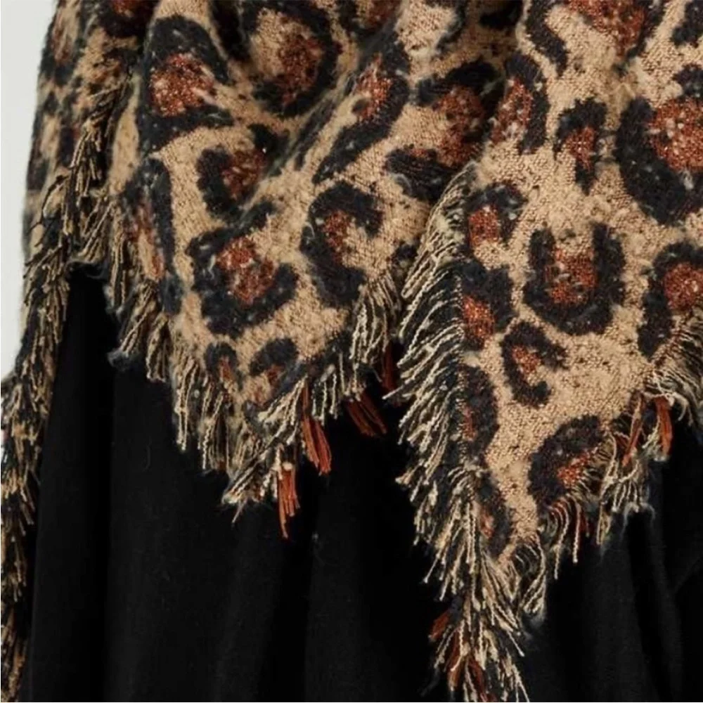 Altar’d State Leopard Scarf NWOT